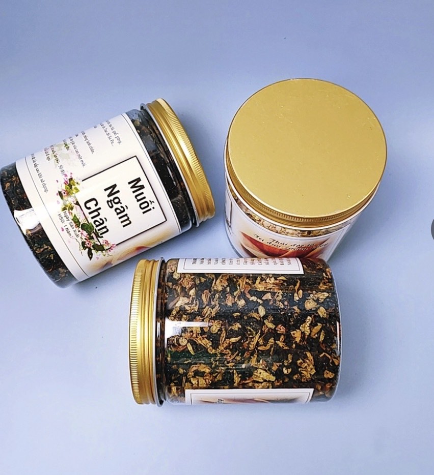 Mua muối ngâm chân 2